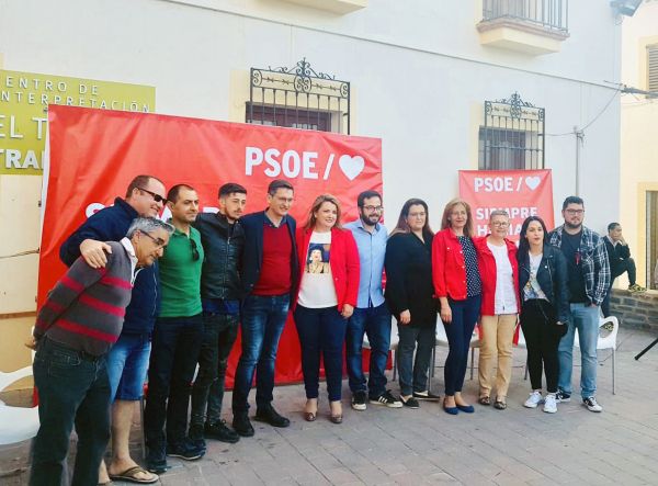 La alcaldable socialista reivindica el legado del PSOE y promete luchar para conseguir una Uleila “más habitada, más desarrollada y mejor comunicada”.
