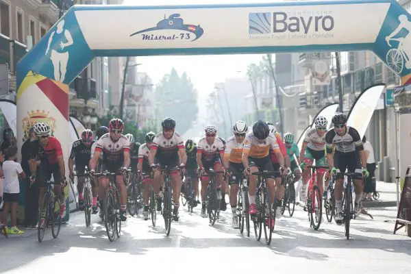 Más de un centenar de ciclistas participan en esta prueba, que celebró su tercera edición organizada por SDomínguez Producciones.