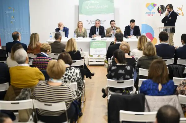 La ciudad acogerá el Congreso de la FEPET, donde participará el concejal Carlos Sánchez con una ponencia sobre ‘Almería 2020’.