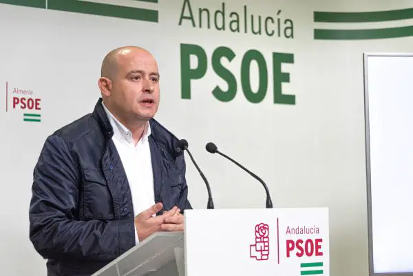 Martínez Rodríguez conmina a los populares a que dejen de “sobreactuar” y se pongan a trabajar por la provincia de una vez por todas.