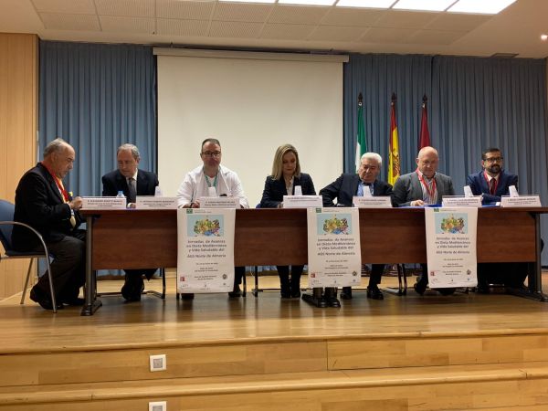 La delegada del Gobierno de la Junta de Andalucía destaca el trabajo de la Consejería de Salud por mejorar los recursos y los medios en el Área Sanitaria Norte de Almería.