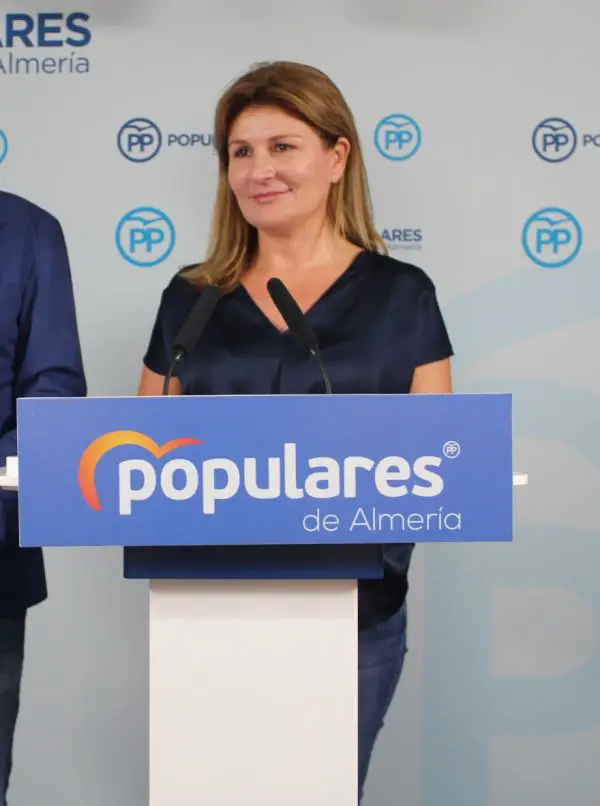 El PP afirma que Juanma Moreno ha traído “certidumbre, estabilidad e inversión” a la provincia de Almería frente a los “continuos agravios” socialistas