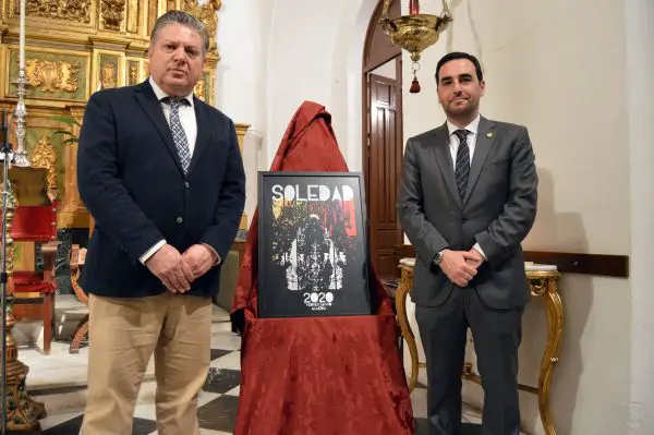 Los concejales de Promoción y Cultura, Carlos Sánchez y Diego Cruz, respectivamente, asistieron al acto en la Parroquia de Santiago.