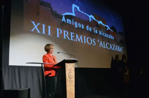 La presidenta, María Teresa Pérez, lamenta que la alegría de la apertura no se corresponda con planes a medio y largo plazo.