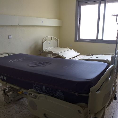El sindicato considera que el centro debería ser hospital de referencia de cuidados paliativos y geriátricos en la provincia de Almería.