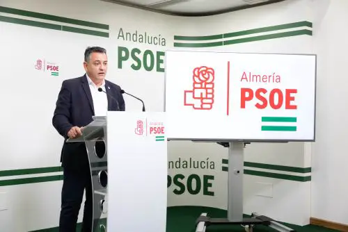 Indalecio Gutiérrez recrimina al PP su “escasa talla política” al desentenderse de una negociación vital para los intereses de España.