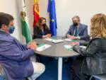 El alcalde de Almería destaca el dinamismo y la valentía emprendedora de las empresarias de la ciudad.