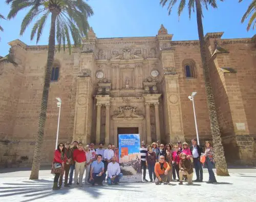El encuentro organizado por Amigos de la Alcazaba y SOS Monuments finaliza con el acuerdo de más de 20 colectivos, para constituir la Unión Estatal de Asociaciones para la Promoción y Defensa del Patrimonio Cultural y Natural