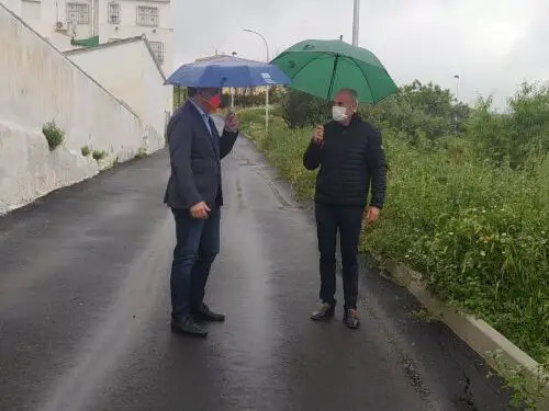 El delegado de Administración Local visita en Albánchez los daños provocados por las lluvias en vías y calzadas