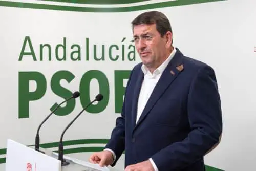Martín Gerez afea al alcalde del PP que no aprovechara la visita del presidente para reivindicar los proyectos pendientes y no ejecutados