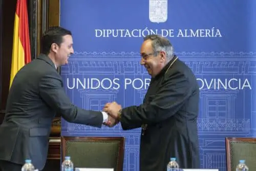 El Presidente de La Diputación de Almería Recibe la visita del Arzobispo de Siria.