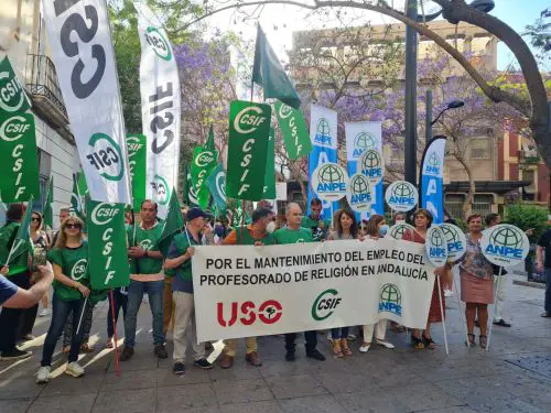 CSIF exige a la Administración que ponga fin a la incertidumbre ante una situación que provocaría despidos y reducción de sueldos y prestaciones sociales para el colectivo formado por más de 200 profesionales en la provincia de Almería