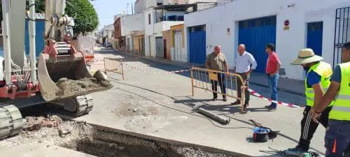 Estos trabajos de modernización se suman a los que han finalizado recientemente en la Calle Carril y en los barrios de San Isidro y El Calvario