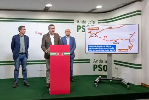 Juan Antonio Lorenzo acusa al PP de estar “cercenando” el desarrollo económico de las provincias de Almería y Granada