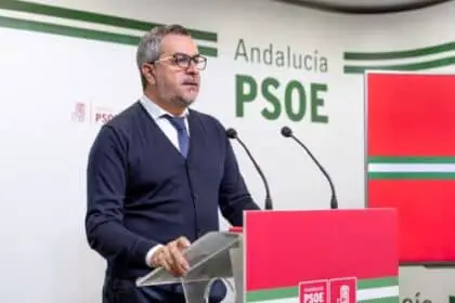 Juan Antonio Lorenzo advierte de la necesidad de encargar muchos de los proyectos contemplados en el PITMA para Almería