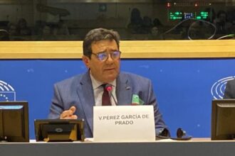 El viceconsejero de Agricultura, Vicente Pérez, argumenta la postura en el “perjuicio que ocasiona a productos de calidad” como el aceite o el jamón