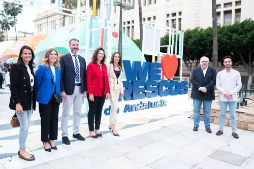 Almería acoge la primera parada de la campaña itinerante ‘We Love Frescos’ impulsada por la Junta