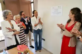 La consejera inaugura en El Ejido la sede autonómica de Afammer y destaca sus proyectos para ayudar a la población femenina