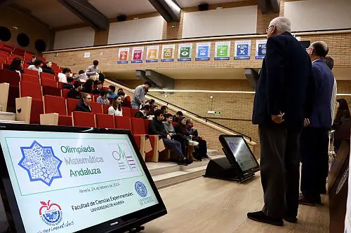 Recepción de participantes en el Auditorio de la Universidad de Almería. 